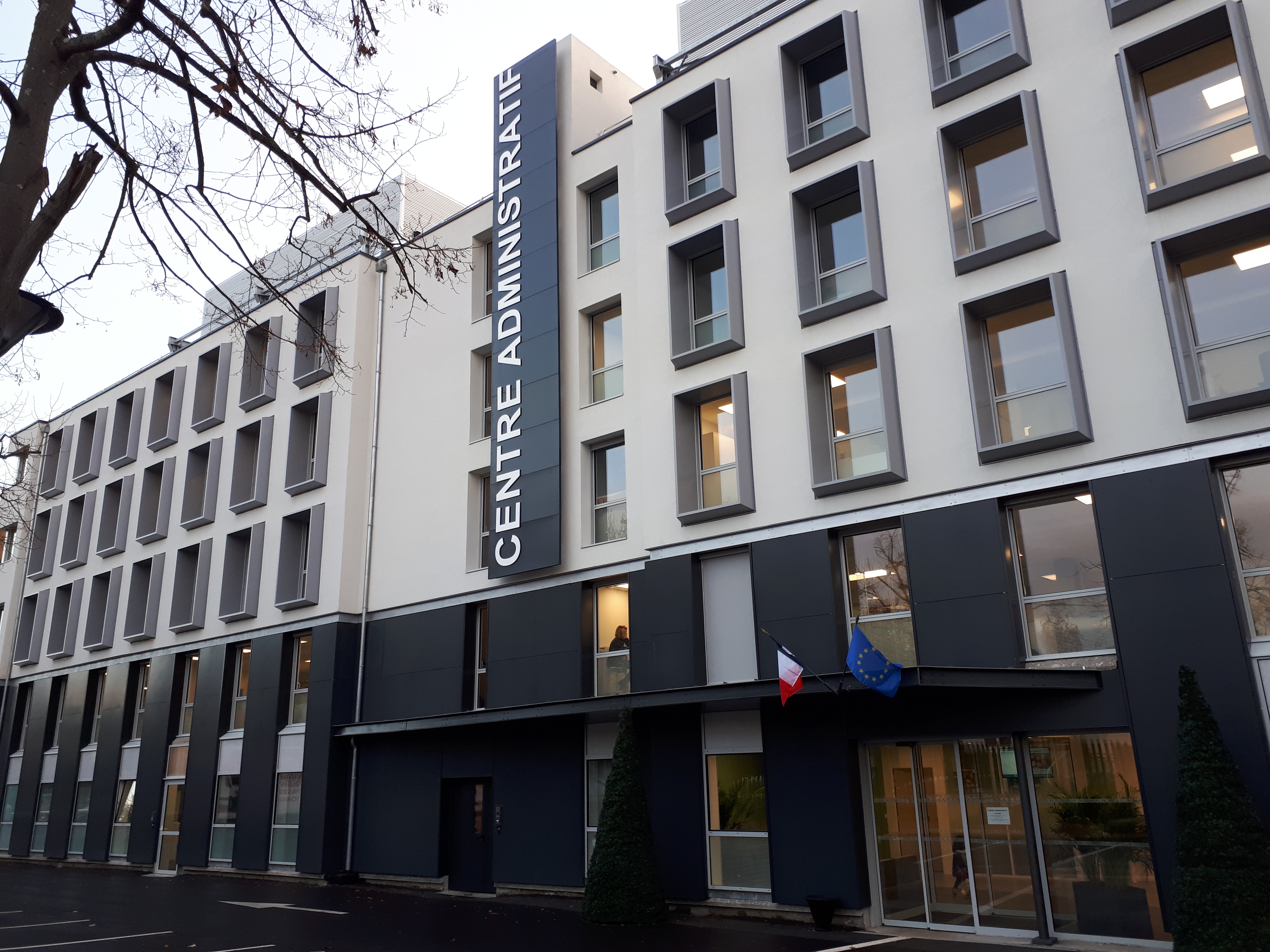 Le Centre Administratif Les Projets Termines Grands Projets Ville De Chatou Le Site Officiel
